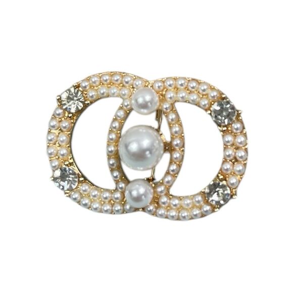 NEW Faux Pearl & Crystal Gold Plated CC Double Circle Brooch - Picture 1 of 6
